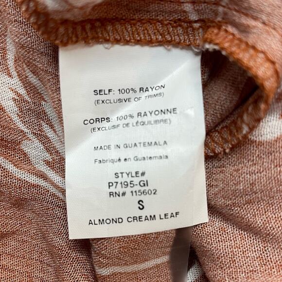 LUSH NEW ALMOND CREAM LEAF FLORAL CUTOUT JUMPSUIT BROWN SMALL - Picture 8 of 9